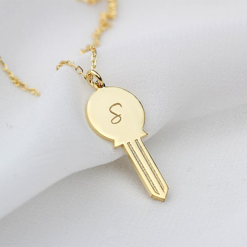 Personal Alarm Keychain - Delikatny naszyjnik z kluczykiem ze stali