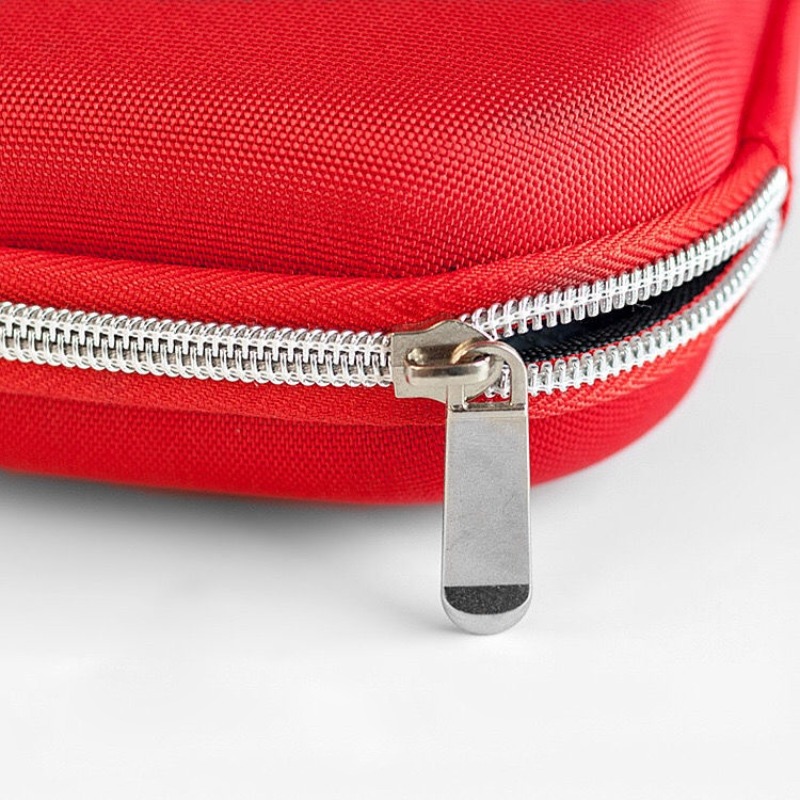 Wodoodporna przenośna apteczka – First Aid Bag Kit recenzja i cena